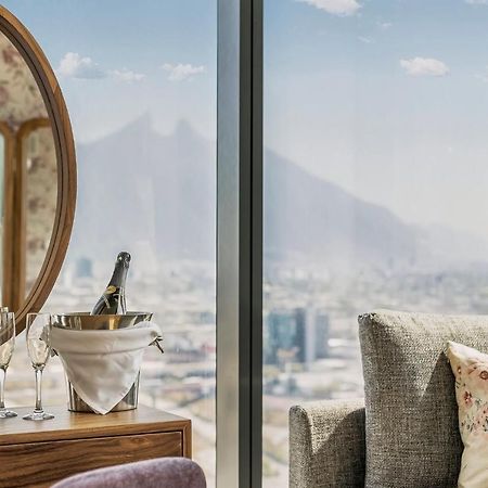 Fiesta Americana Monterrey Pabellon M. Exterior photo View from a suite