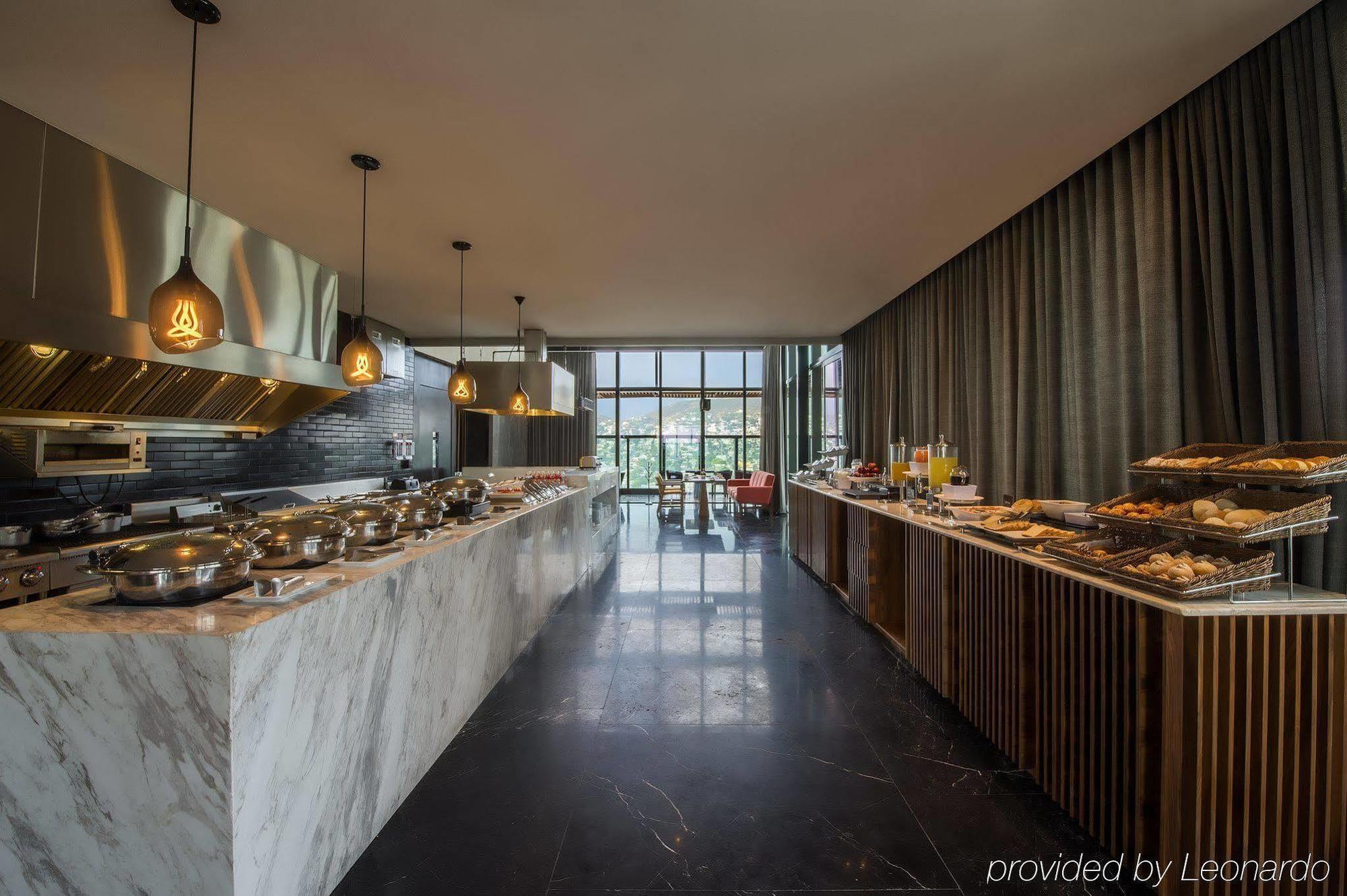 Fiesta Americana Monterrey Pabellon M. Exterior photo The buffet at the hotel