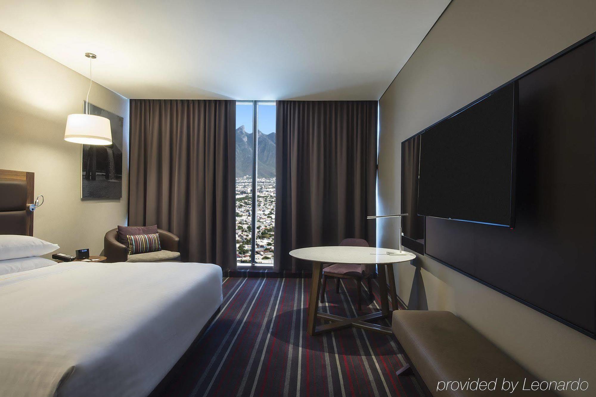 Fiesta Americana Monterrey Pabellon M. Exterior photo A room at the hotel
